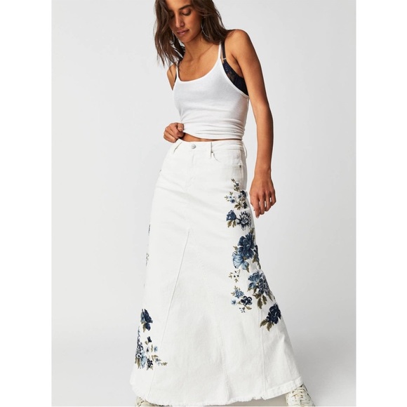 Free People Dresses & Skirts - Free People Driftwood Bluebell Fleur Maxi Skirt